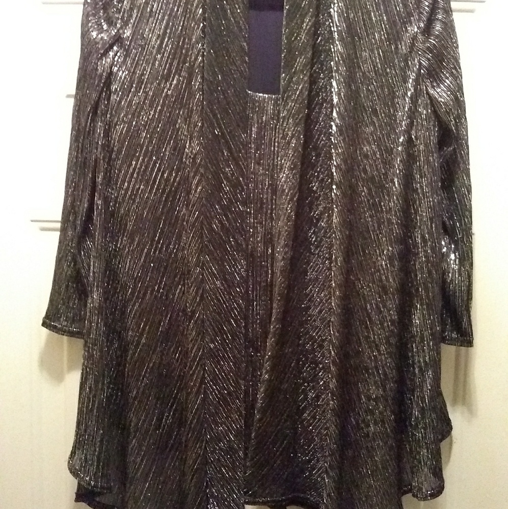 Blouse - Picture 6 of 7